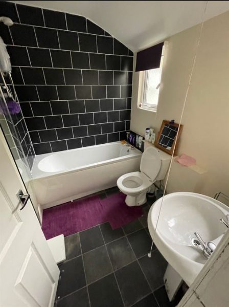 Bathroom1-1-448x600.jpg