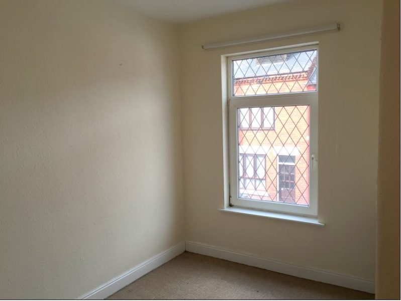 Bedroom1-3-798x600.jpg