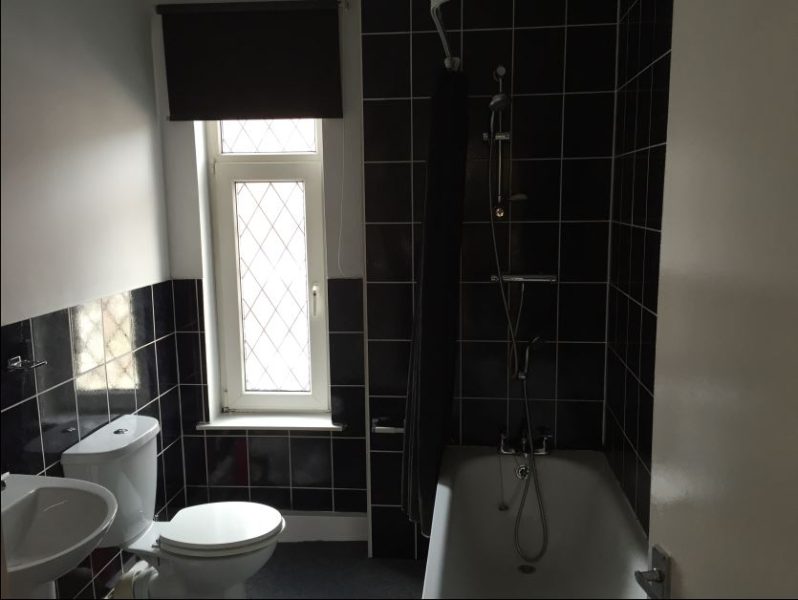 bathroom-2-798x600.jpg