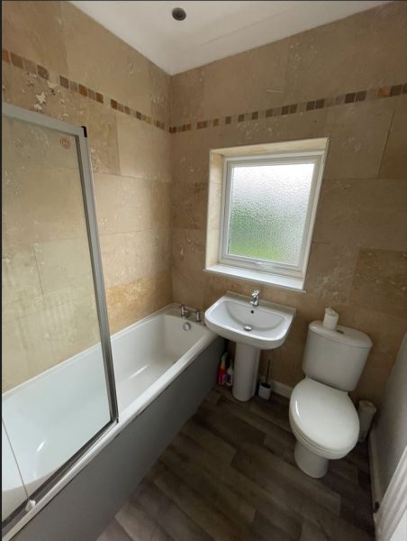 Bathroom-1-452x600.jpg