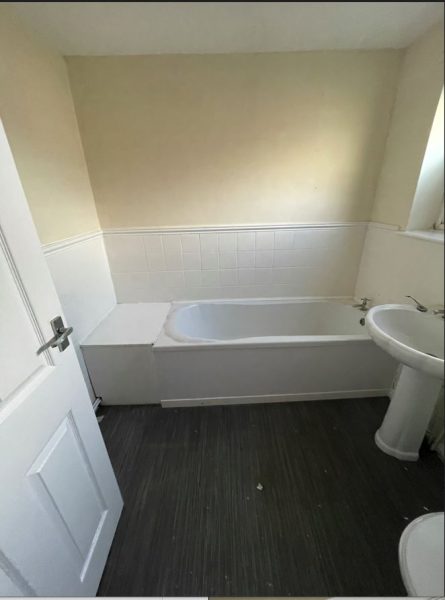 Bathroom-445x600.jpg