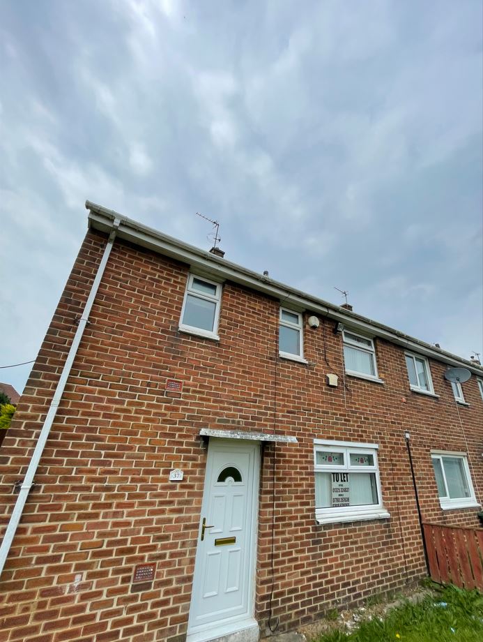 Tenanted hands-off buy to let