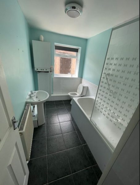 bathroom-454x600.jpg