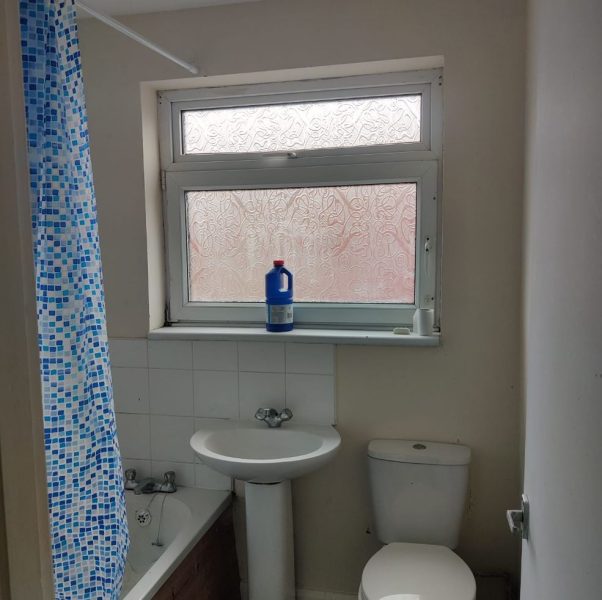 BATHROOM-602x600.jpg