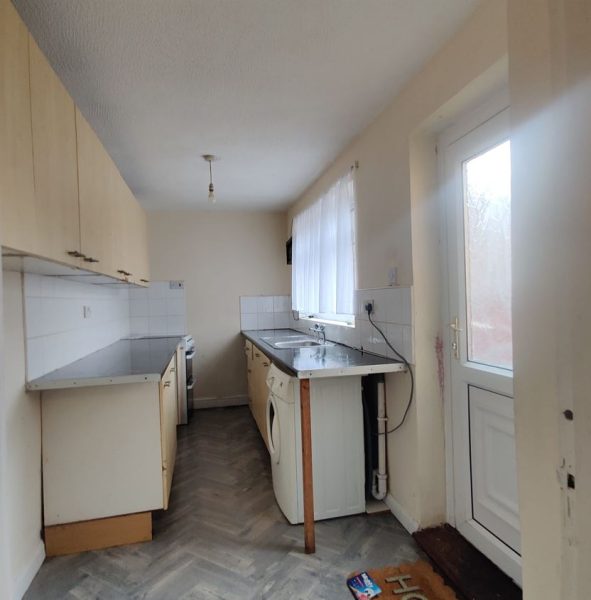 kitchen-591x600.jpg