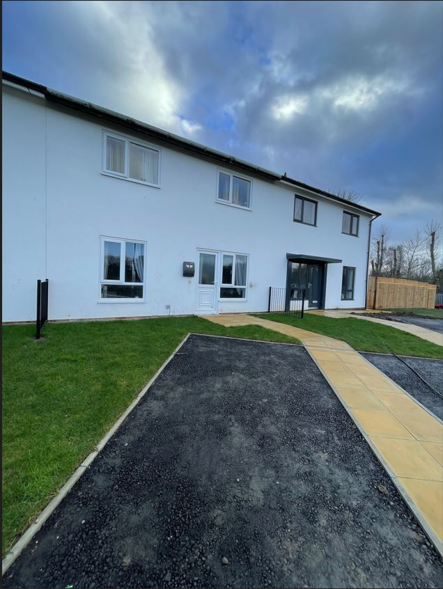 Modern 3 Bedroom house just £59,500!