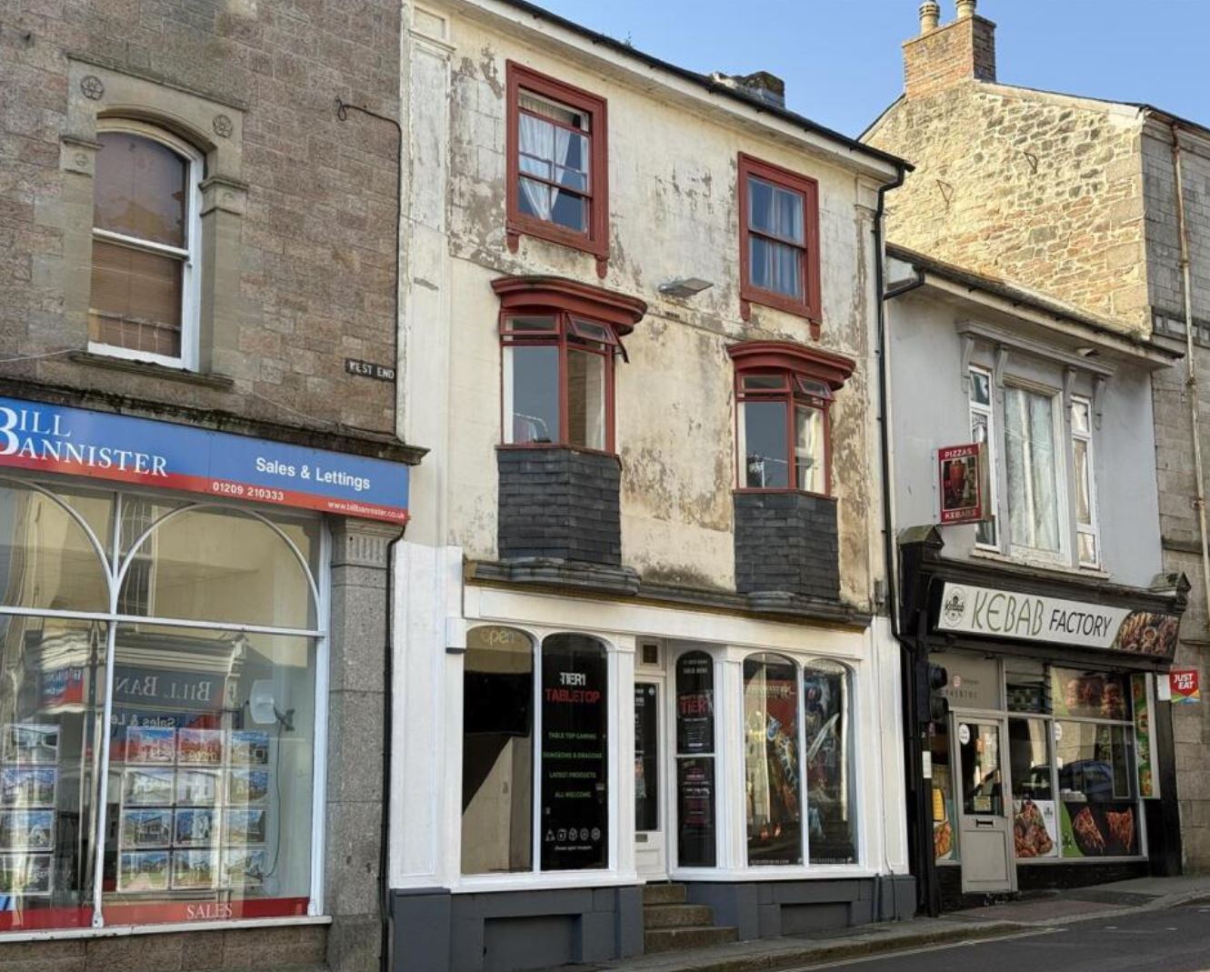 Rare Freehold Commercial/Residential Opportunity in Cornwall