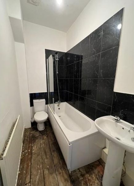 bathroom-3-435x600.jpg