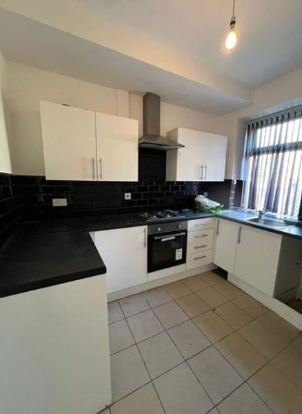 kitchen-5-438x600.jpg