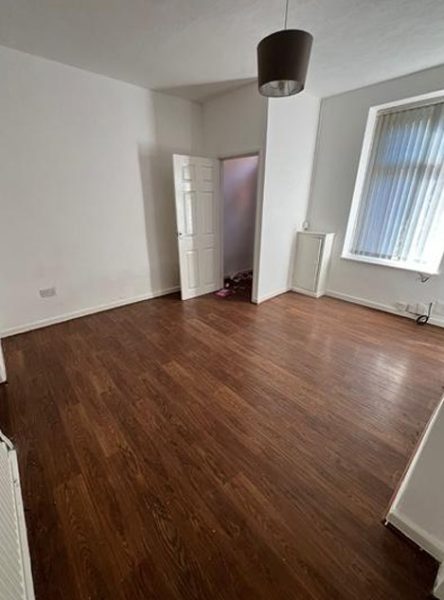 lounge-4-444x600.jpg