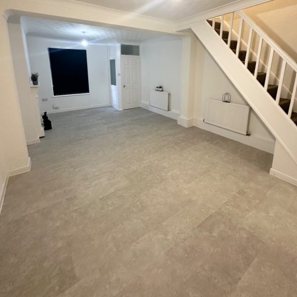 lounge5-600x600.jpg