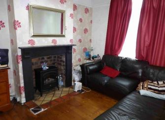 Front-room-3.jpg
