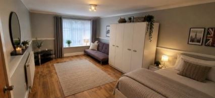 Front-room-4.jpg