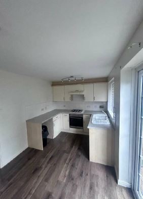 Kitchen-2.jpg