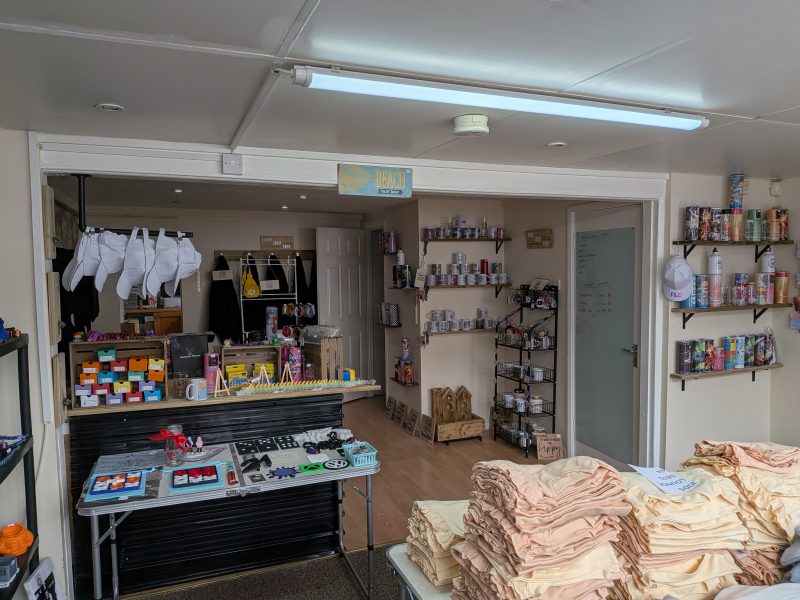 Shop3-4xPWj02459XPd8ST-800x600.jpg