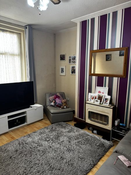 Front-room-450x600.jpeg