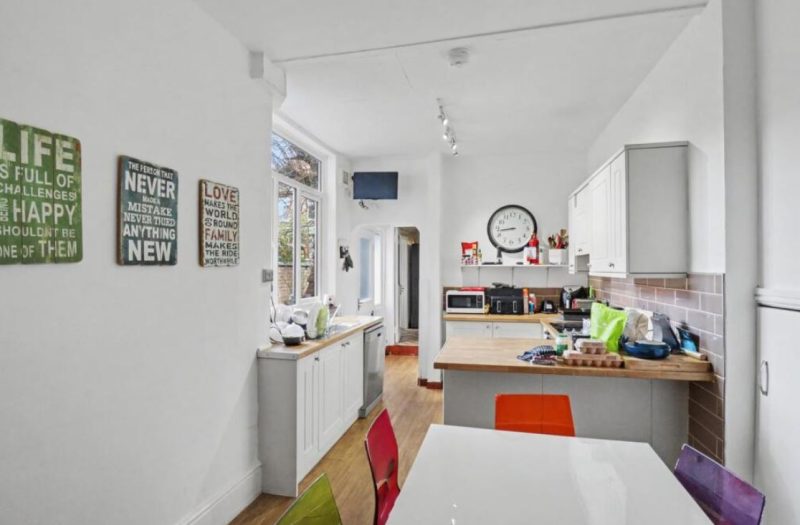 Kitchen-2-800x525.jpg