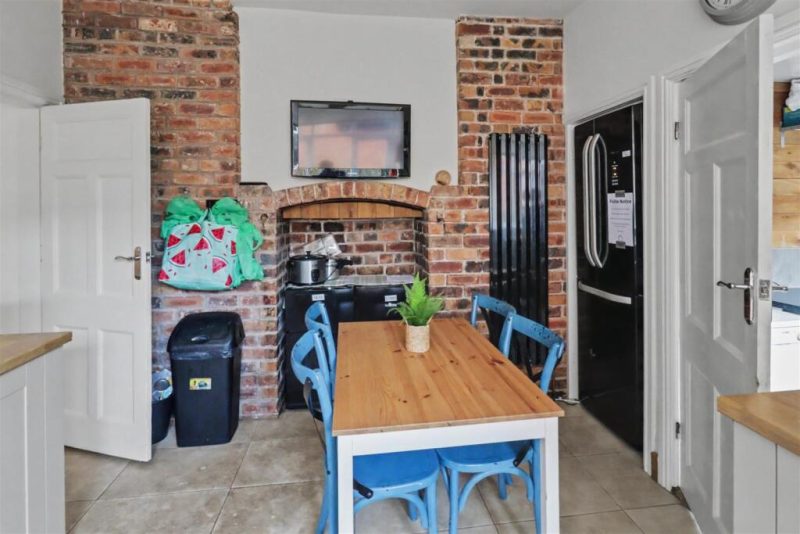 Kitchen-800x534.jpeg