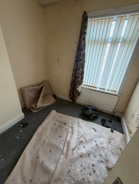 bed2-1-454x600.jpg