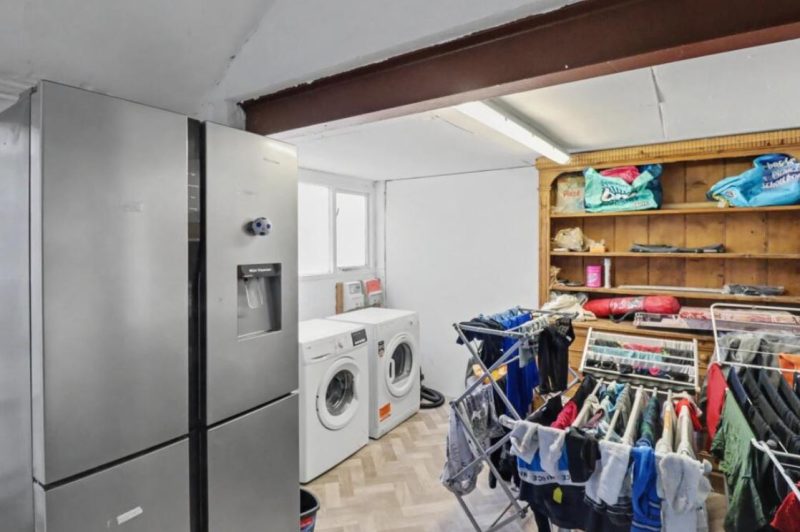 laundry-room-800x532.jpg