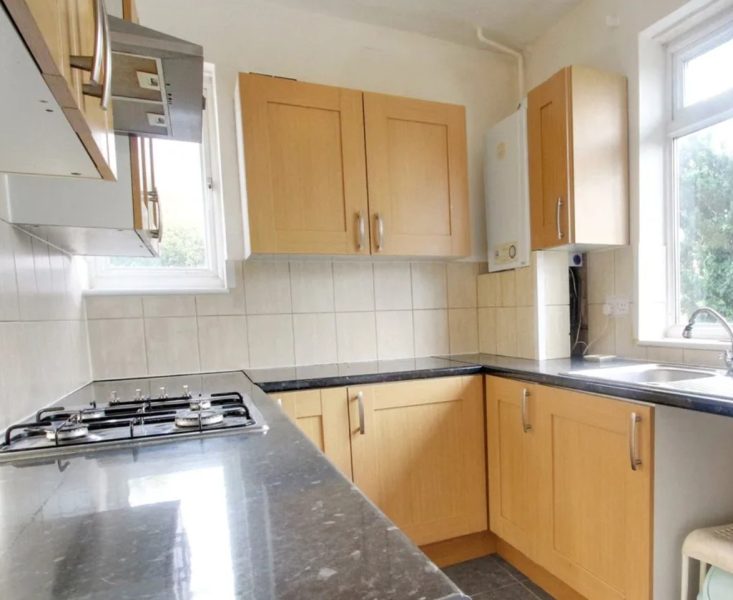 kitchen-733x600.jpg