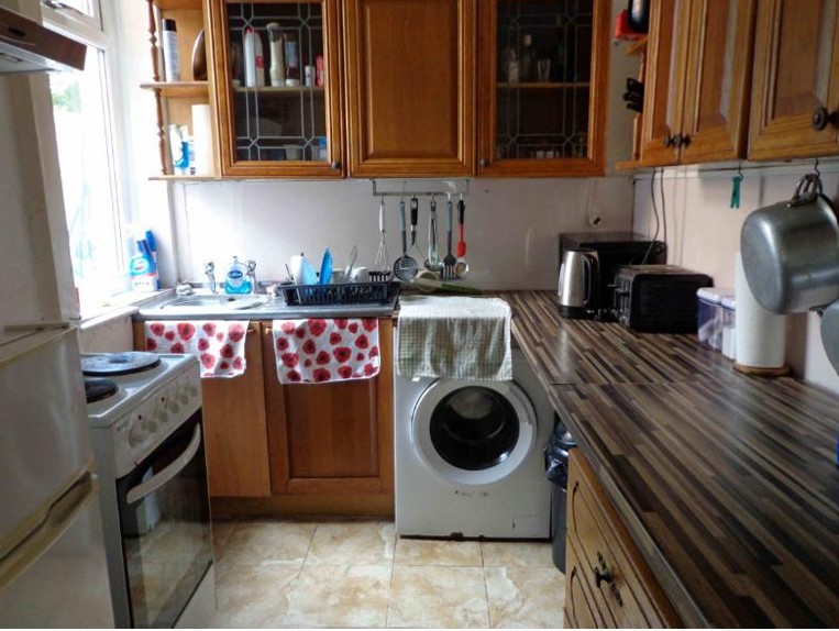 kitchen-Copy.jpg